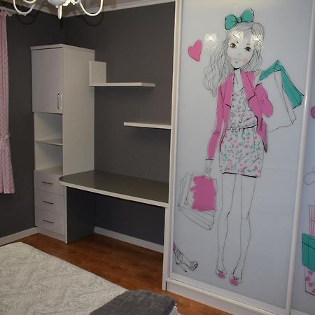 Apartment On Getmana Vigovskogo 49 Rivne Buitenkant foto